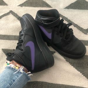 Nike Airforce Ones Mens size 7